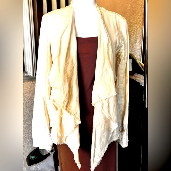 FREE PEOPLE Eggshell Femme Raw Edge Linen Blend Waterfall Blazer Buckles! Small - Picture 2 of 10